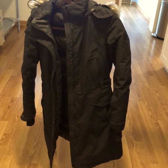 Xs north face down jacket!! Only one year old :). - Picture 1 of 5